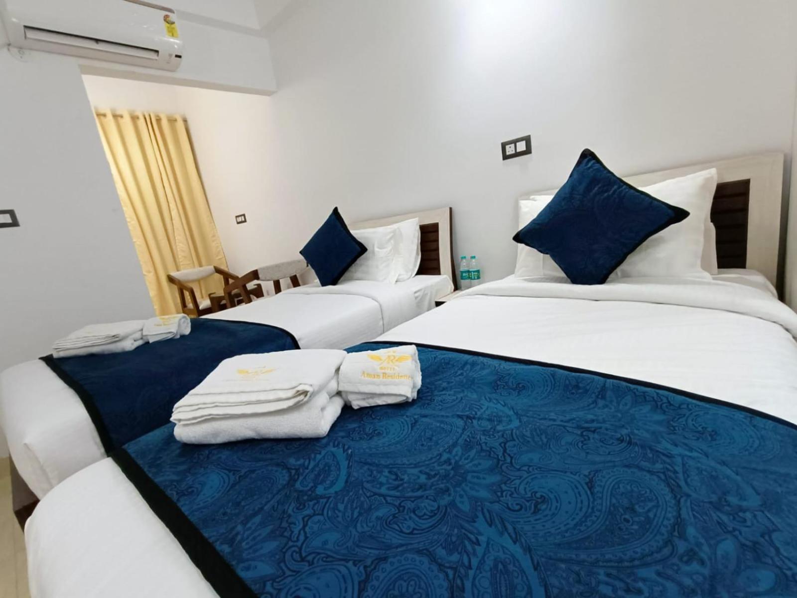 Hotel Aman Residency Аллахабад Экстерьер фото
